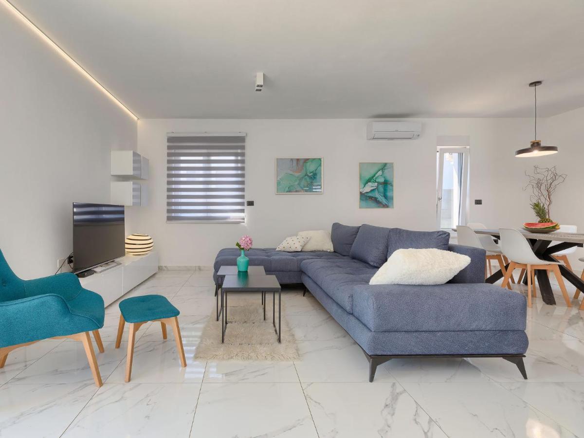 Villa Vine By Interhome Marčana エクステリア 写真