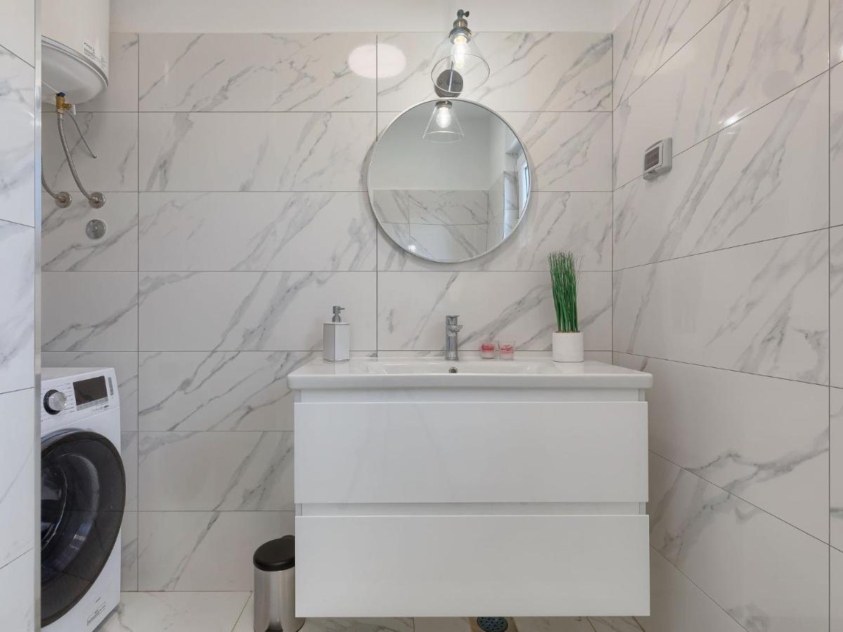 Villa Vine By Interhome Marčana エクステリア 写真