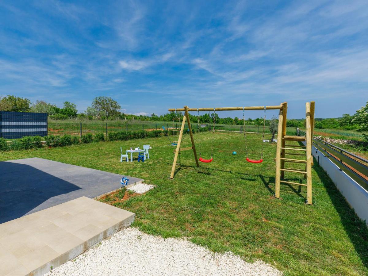 Villa Vine By Interhome Marčana エクステリア 写真