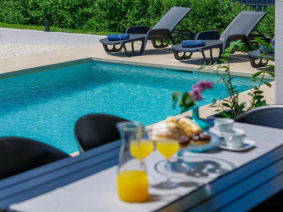 Villa Vine By Interhome Marčana エクステリア 写真